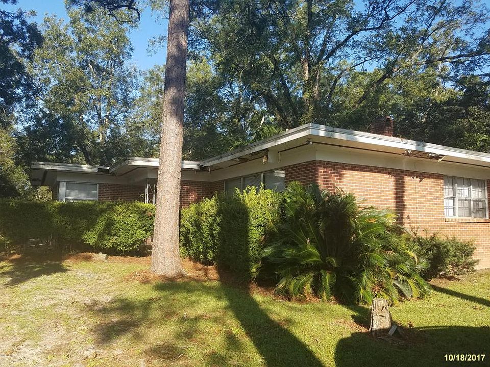 1st image of 4398 Clyde Ln