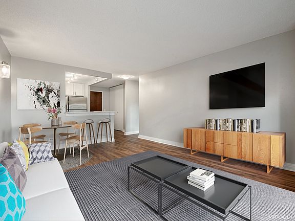 5th image of 350 W Belden Ave APT 305