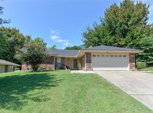 3122 S 55th St, Fort Smith, AR 72903