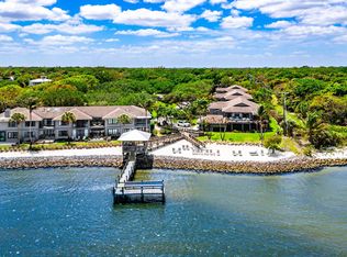 5662 SE Schooner Oaks Way, Stuart, FL 34997