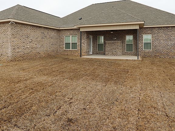 2nd image of 121 Brook Hollow Ct