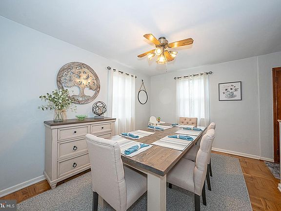 5th image of 2201 Pershing Ave #391-000