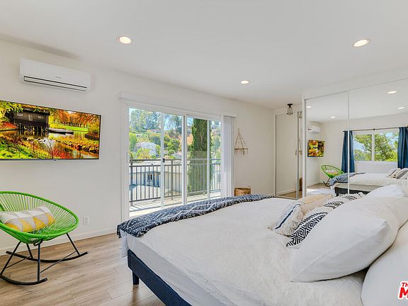 3rd image of 5343 Tendilla Ave