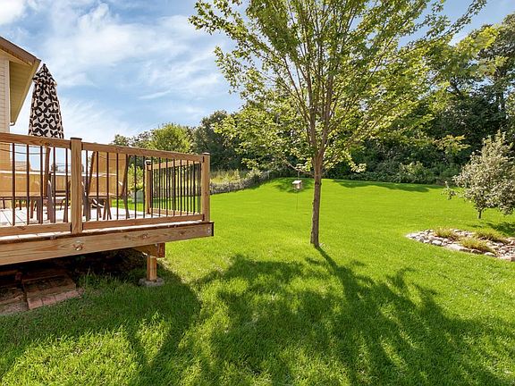 3rd image of 1414 24th St SE