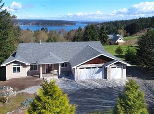 9522 SW 268th St, Vashon, WA 98070