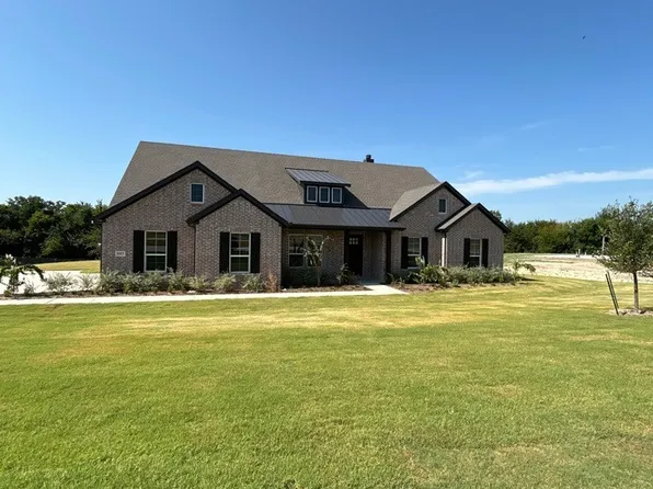903 Perrin Ln, Van Alstyne, TX 75495