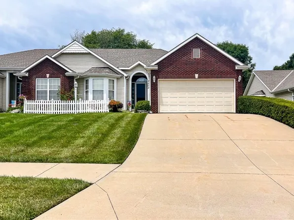 2908 Eastbrook Ct, Saint Joseph, MO 64506