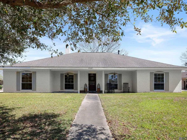 2537 W Highmeadow Ct, Baton Rouge, LA 70816