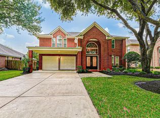 406 High Meadows Dr, Sugar Land, TX 77479