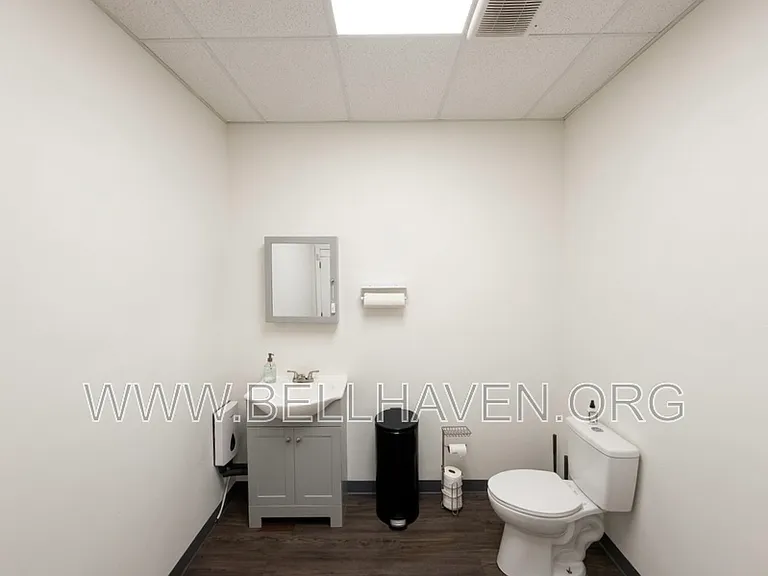 134 W Main St #1-8 — Photo 6