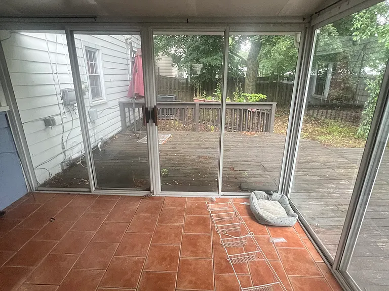 3634 Runnymede Blvd — Photo 25