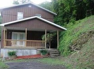 900 Berry Hills Dr, Charleston, WV 25314