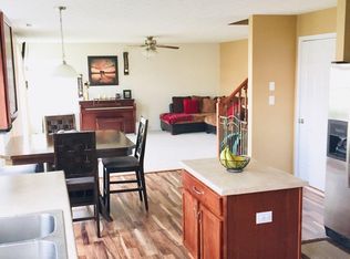 1135 Northcliffe Dr, Avon, IN 46123