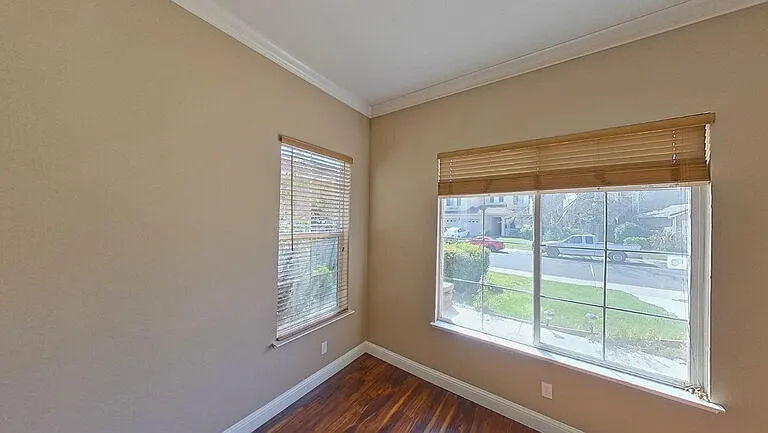 1692 Woodhaven Cir — Photo 76