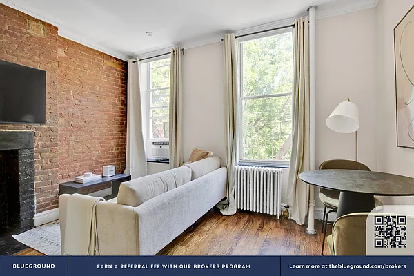 Rented by The Blueground | media 4