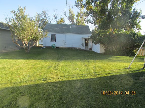 3rd image of 810 Washakie St