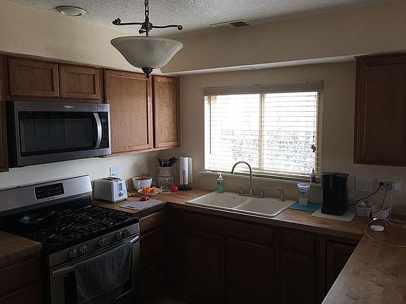 4th image of 7505 Jemez St NE