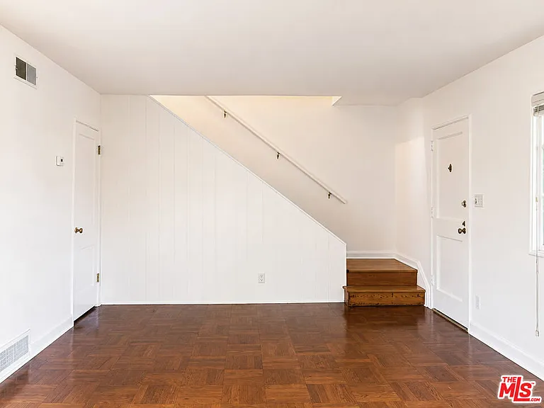 5366 Village Grn — Photo 12