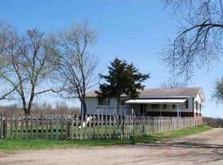 1340 E 1700th Rd, Lawrence, KS 66046