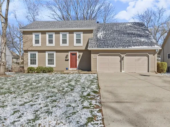 11602 W 99th Pl, Overland Park, KS 66214