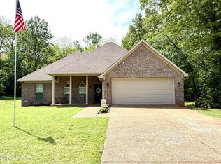 4506 Hamilton St, Atwood, TN 38220