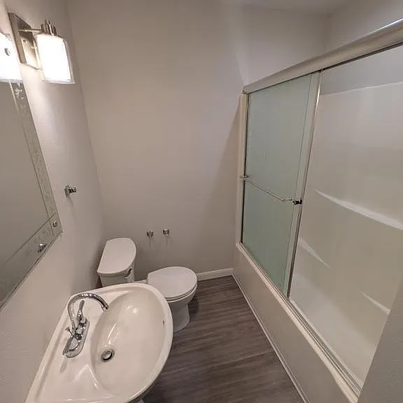 3911 NE Garden Dr — Photo 15