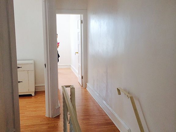 2nd image of 1510 Rosalie St