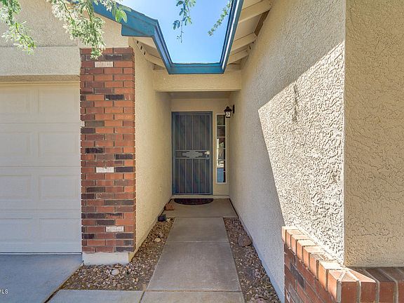 5th image of 4327 E Meadow Lark Way