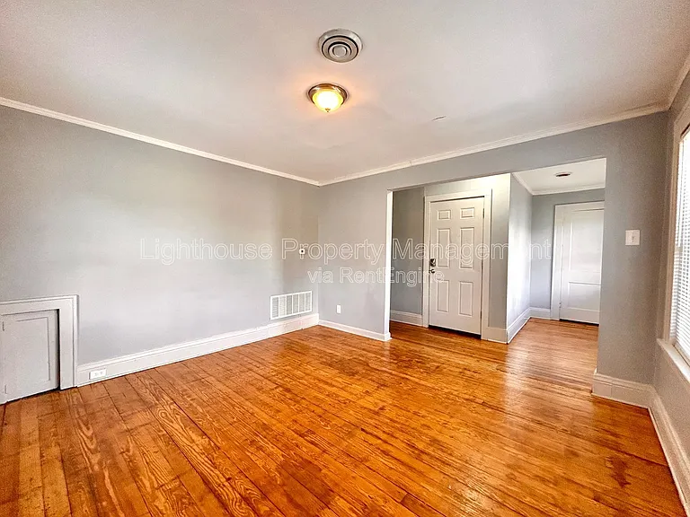 81 Delaware Ave #2 — Photo 4