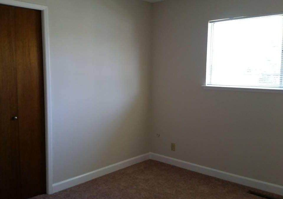 1st image of 601 Nello Dr APT 1