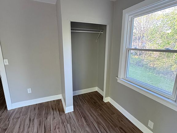5th image of 62 Rossmore Ave #1