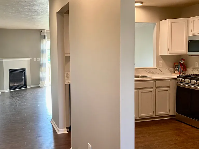 5425 Rivertown Cir SW — Photo 11