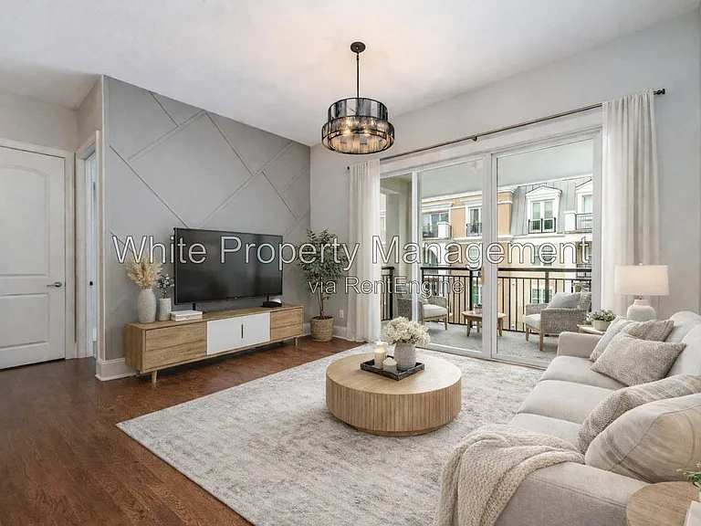 4625 Piedmont Row Dr #611 — Photo 1