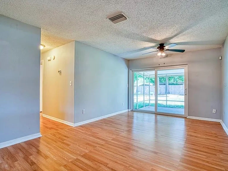 2313 Merrily Cir N — Photo 20