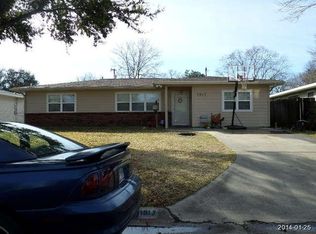 1917 14th Ave N, Texas City, TX 77590