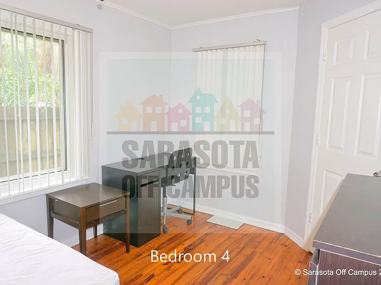 4026 Royal Palm Ave — Photo 41