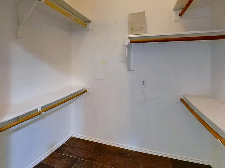 2918 Ranch Road 620 N #204 — Photo 12