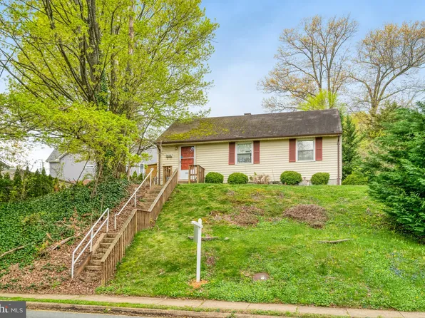 2020 Griffith Rd, Falls Church, VA 22043