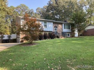 1734 Crestview Dr SW, Cullman, AL 35055