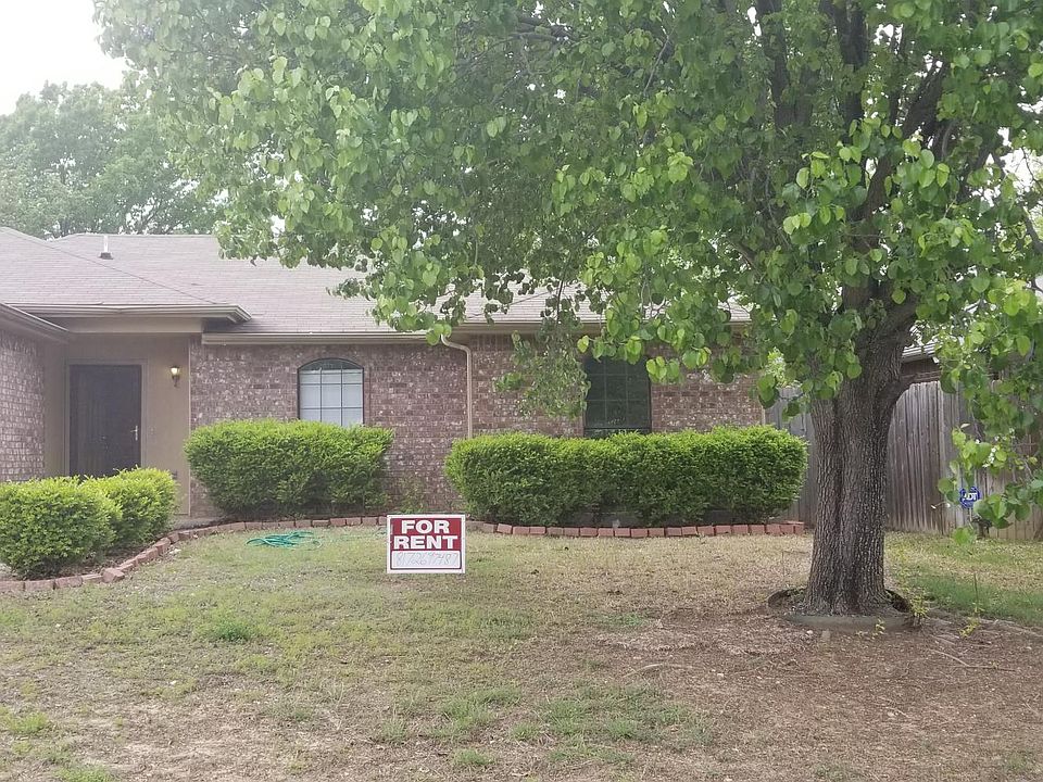 1st image of 5512 Royal Meadow Ln