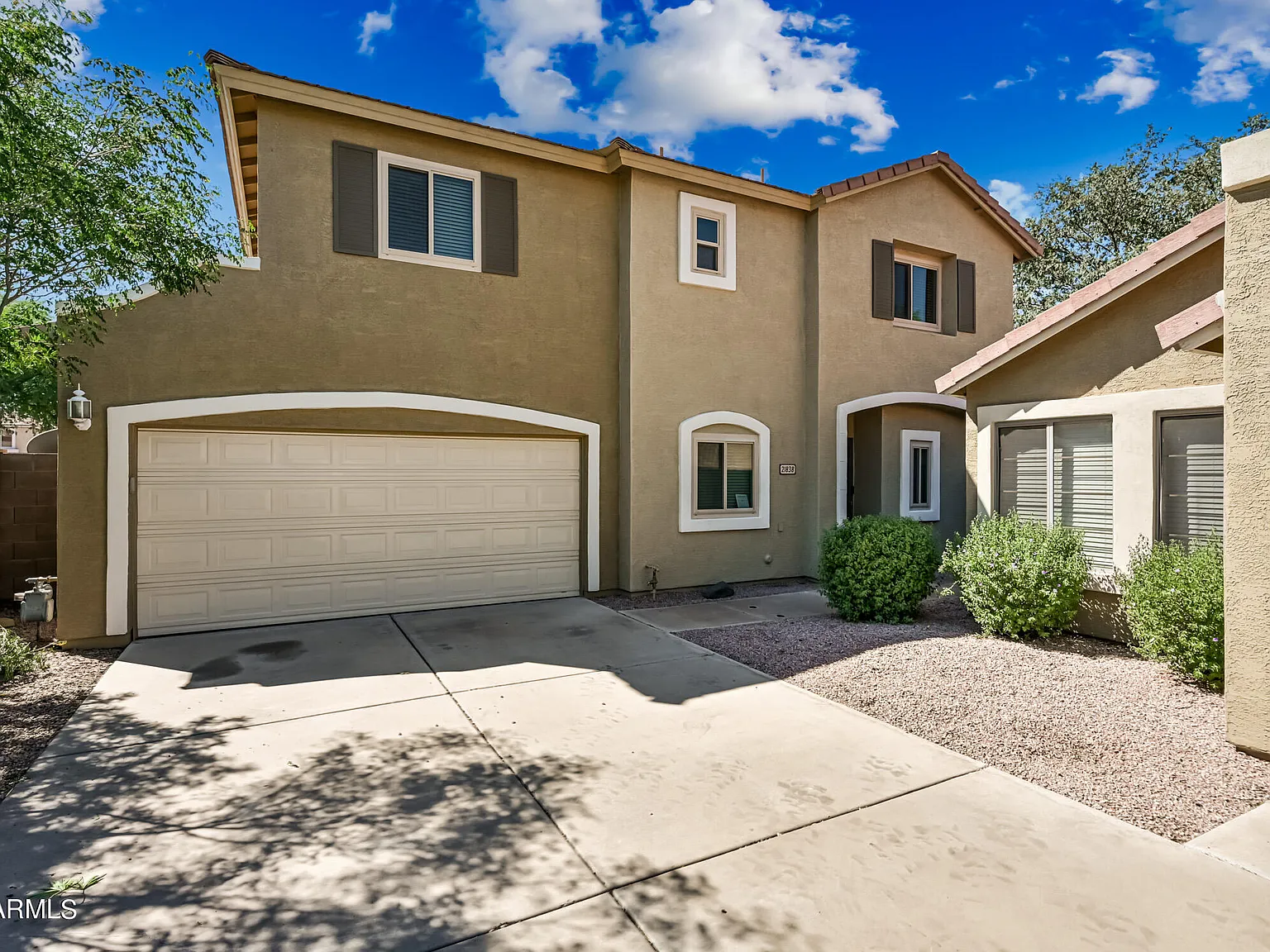 3 bed, 3.0 bath, 1505 sqft, $2,295 — Photo 1