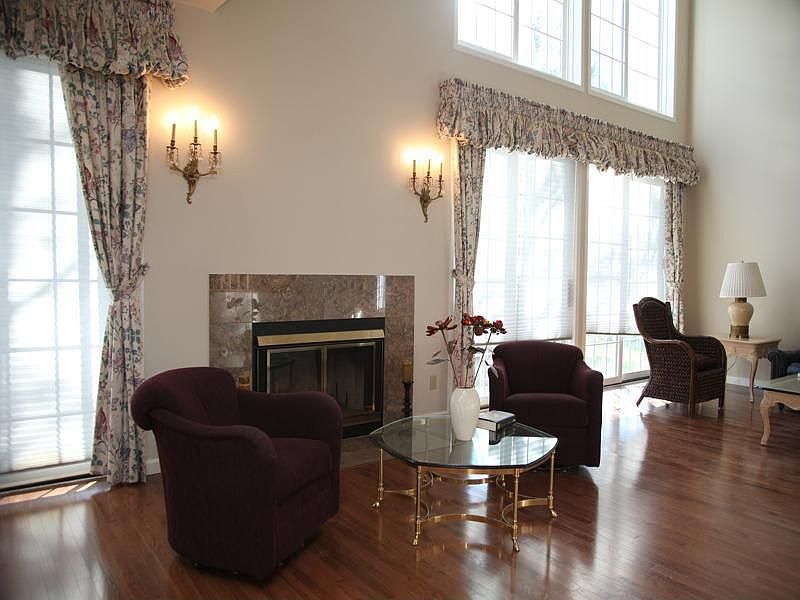 4 Cobblefield Ln, White Plains, NY 10605 Zillow