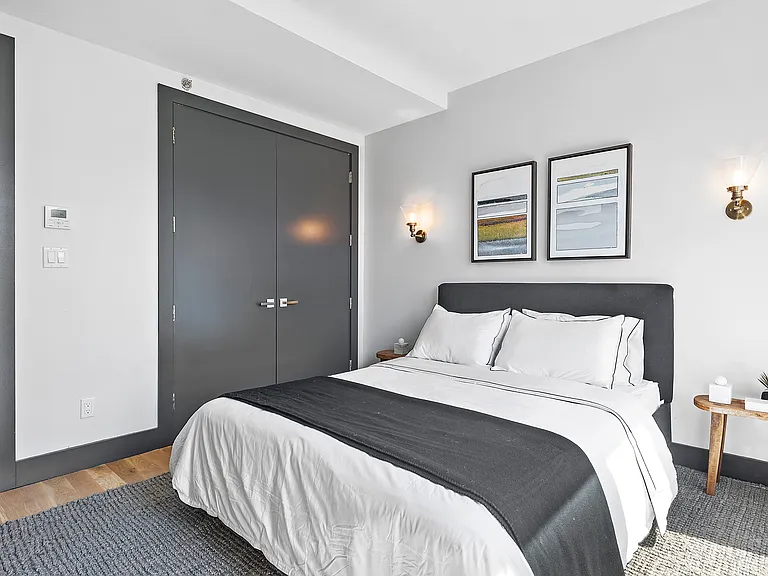 733 Rogers Ave #401 — Photo 6