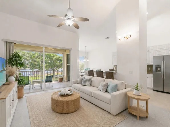 285 Cays Dr APT 2306, Naples, FL 34114