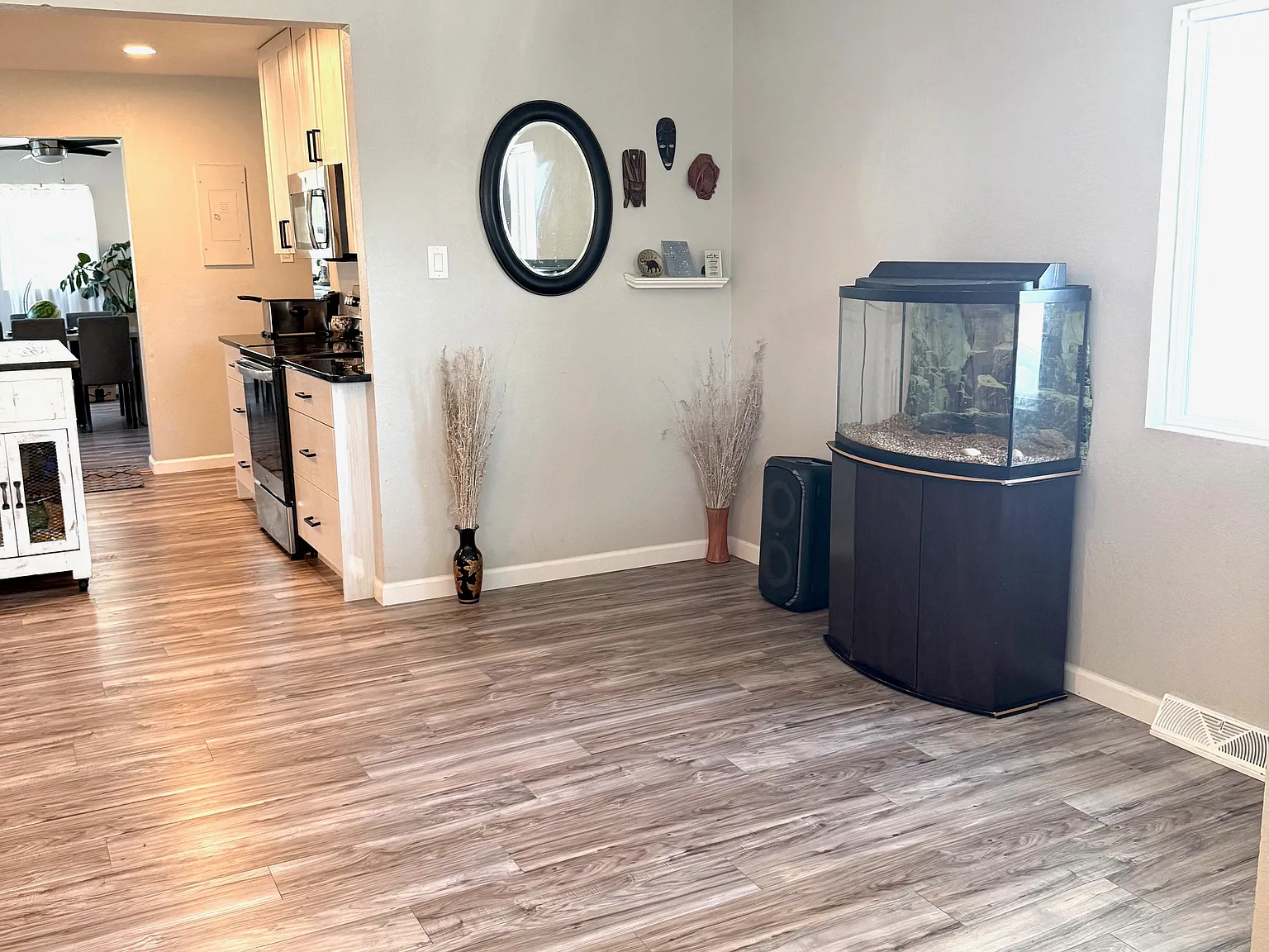 5 bed, 2861 sqft, $2,800 — Photo 4
