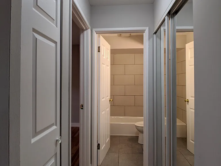 522 W Oakdale Ave #525-402 — Photo 16