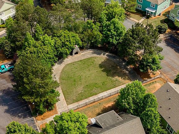 5th image of 1035 Barnett Shoals Rd APT 932