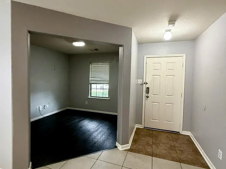 9214 Purston Ct — Photo 15