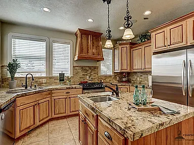 2471 Catawba Cir — Photo 4