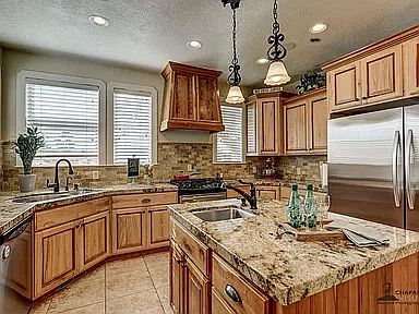 4th image of 2471 Catawba Cir